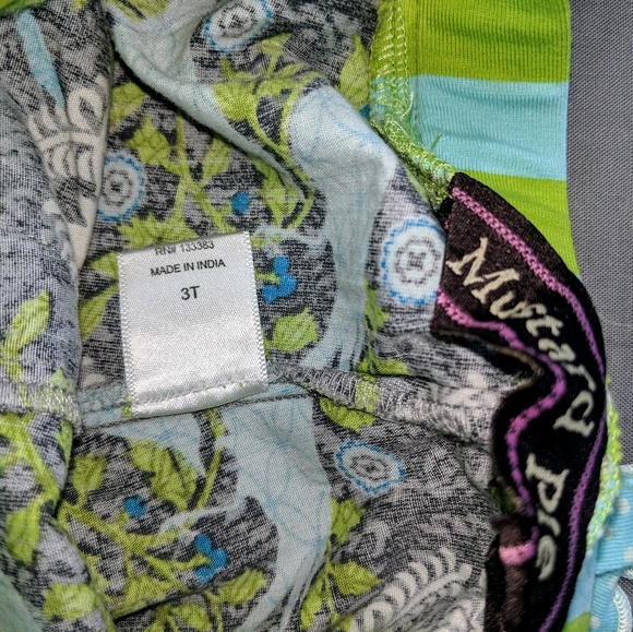 Mustard Pie Ruffle Capris - Picture 6 of 6